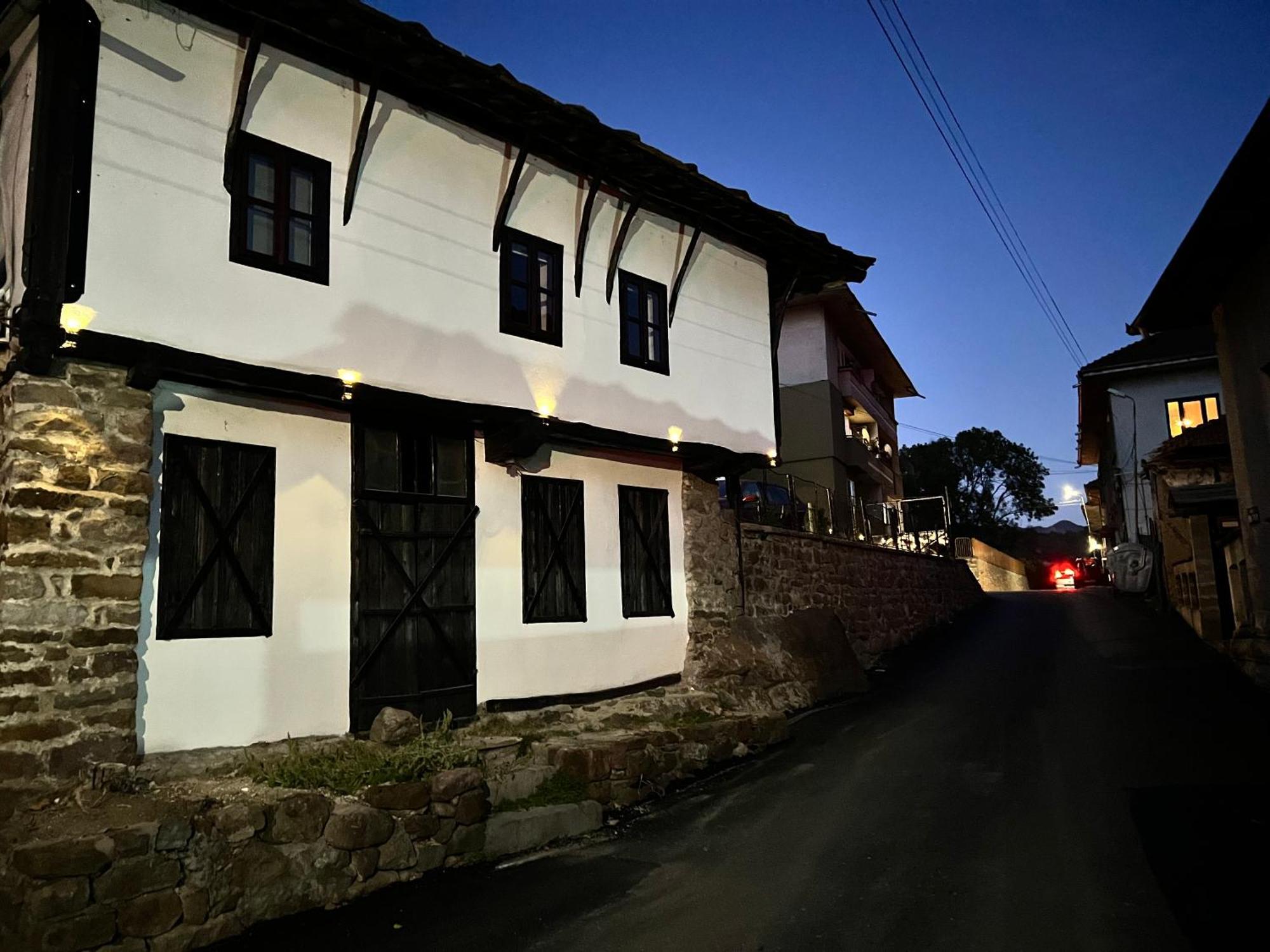 Туйковата Къща Tuikov'S House Teteven Eksteriør billede