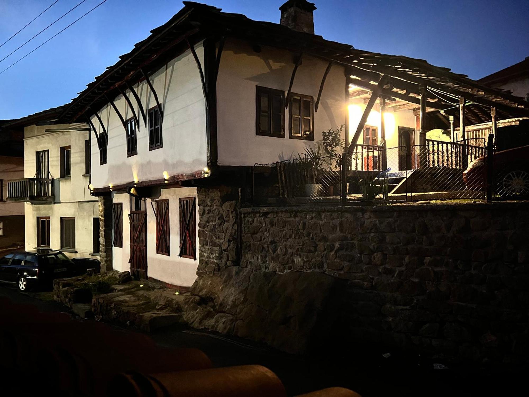 Туйковата Къща Tuikov'S House Teteven Eksteriør billede